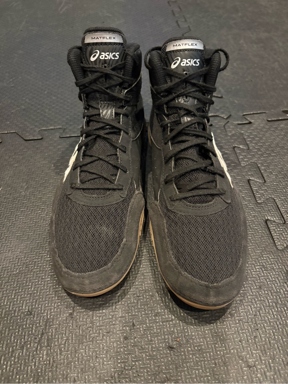 Asics Matflex 7 Wrestling Shoes Men Size 11 #1081A051-001 Black / White